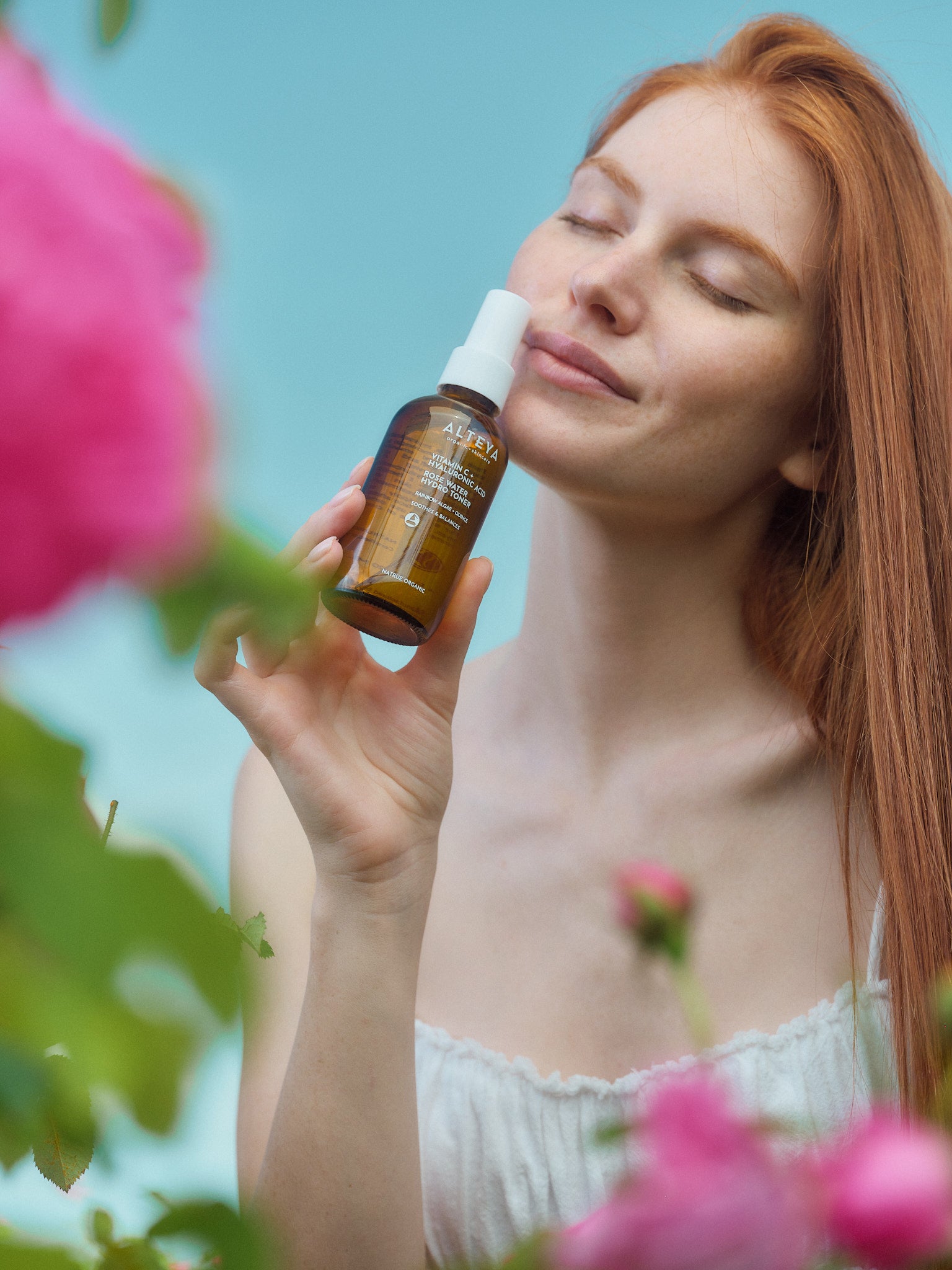 ALTEYA Vitamin C + Hyaluronic Acid Rose Water Hydro Toner 有機玫瑰彩虹藻保濕爽膚水 [120ml]